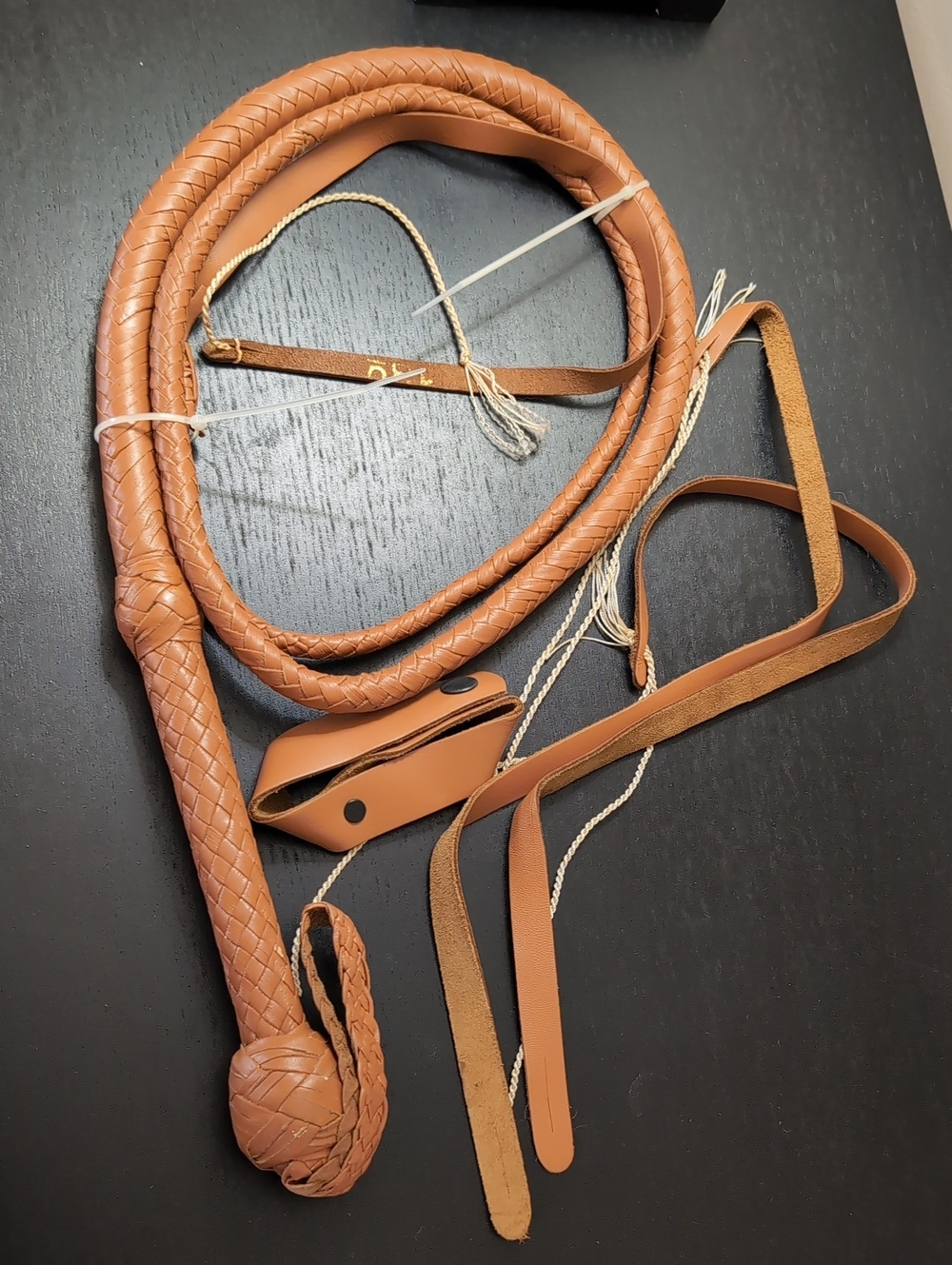 Bullwhip 6 Foot Braided Leather Cowhide Heavy Duty Bullwhip